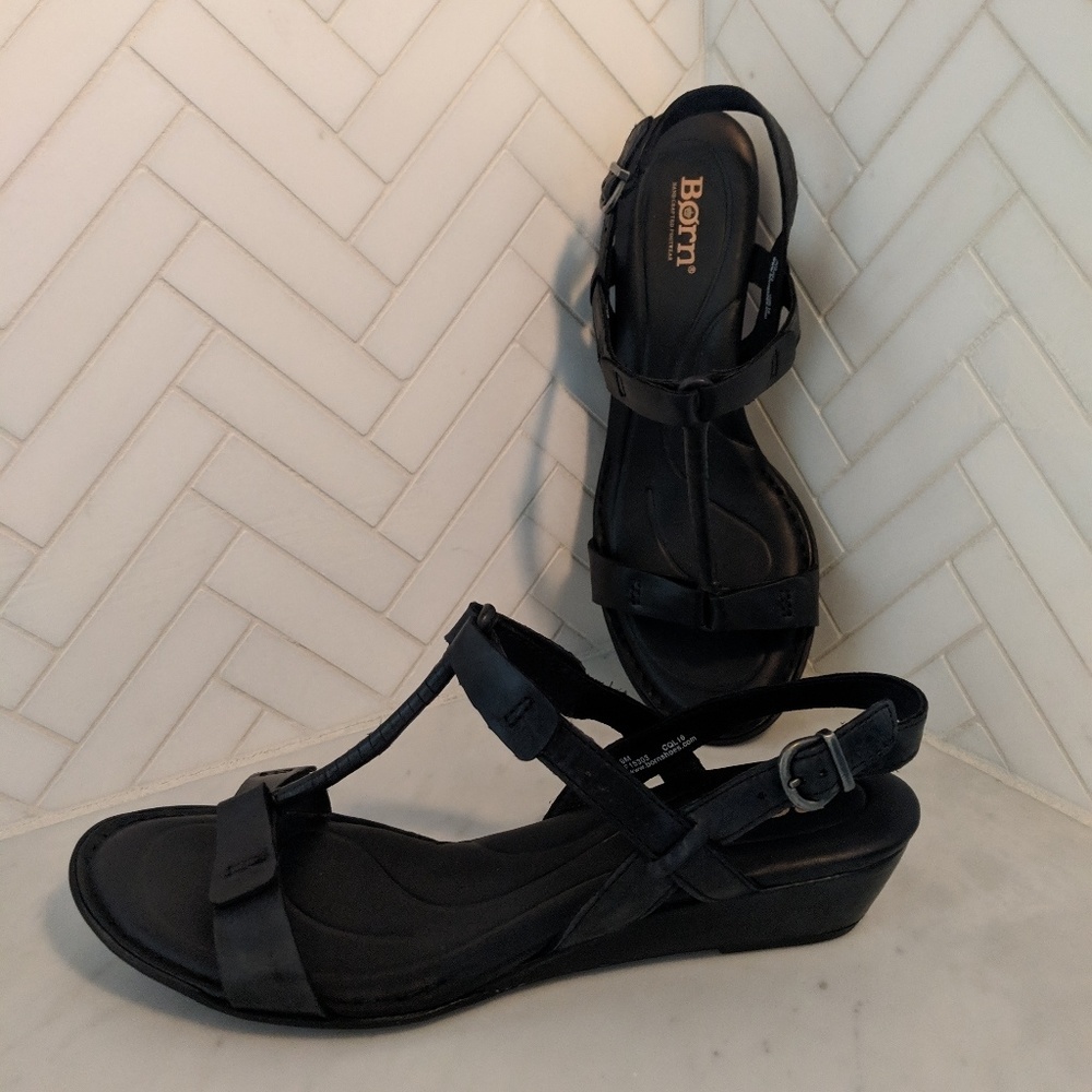 Born Duoala Black Leather Sandals NWT